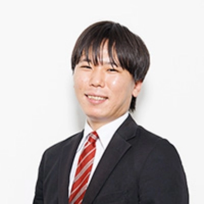 本部 H.T.さん正面顔写真